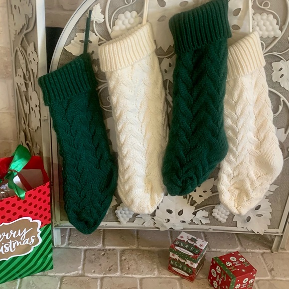 NEW wo tags. 4 Knit Christmas Stockings, Cottage 🎄 - Picture 4 of 8